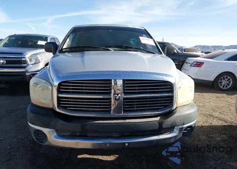 2006 Dodge Ram 1500 St z USA, uszkodzony, nr VIN 1D7HA16K26J231800